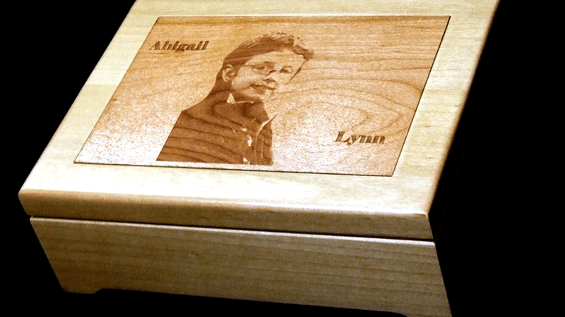 co2 laser engraving wooden box