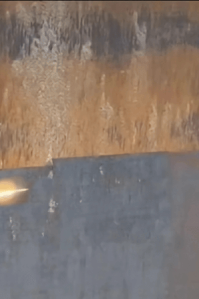 Laser cleaning rust from metal surface