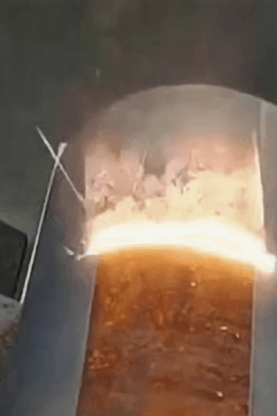 Laser cleaning of rust from square tube