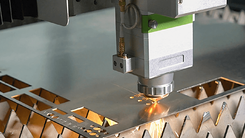 fiber laser cutting metal parts