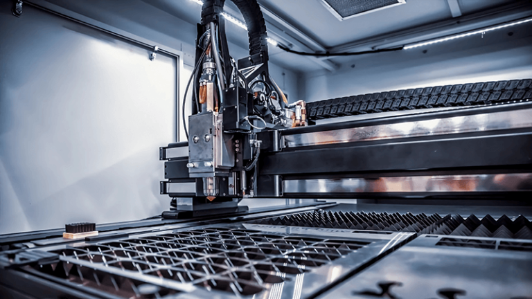 Fiber laser cutting on stainless steel plate