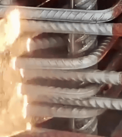 Continuous laser cleaning of rust on rebar