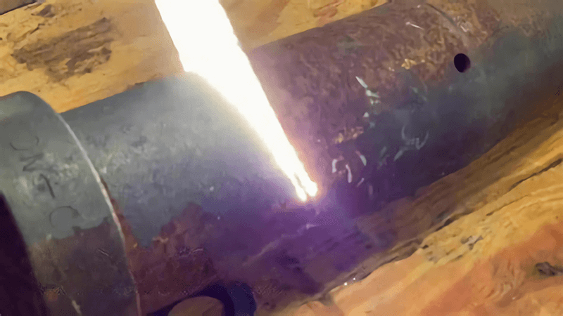 Laser cleaning of rust on industrial equipment